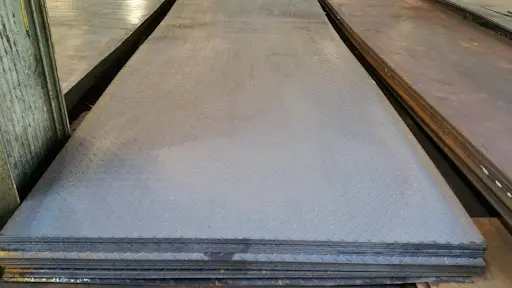 Thép tấm chống trượt